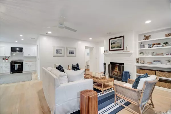 Quogue, NY 11959,4 Barker