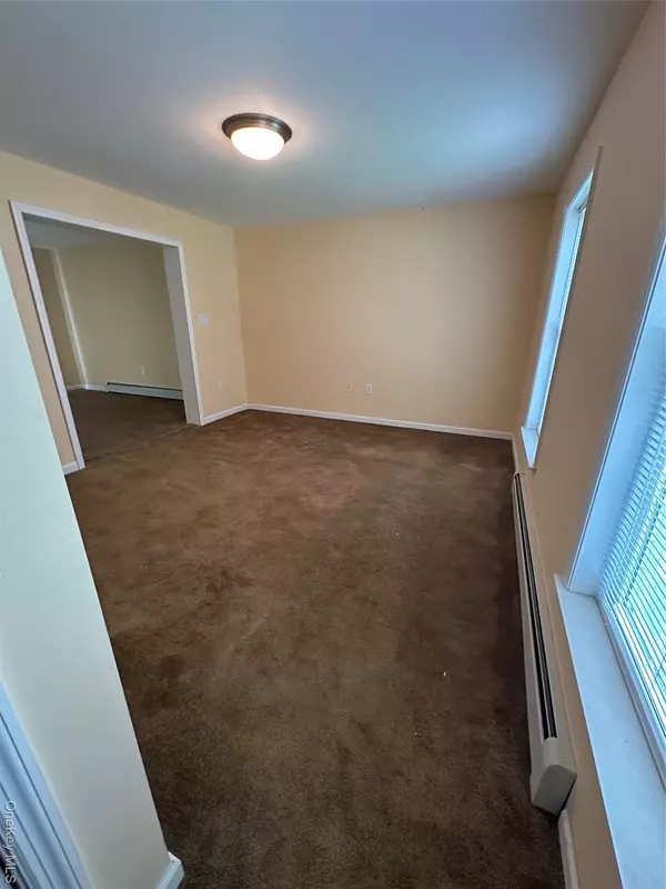 Mastic Beach, NY 11951,161 Washington DR