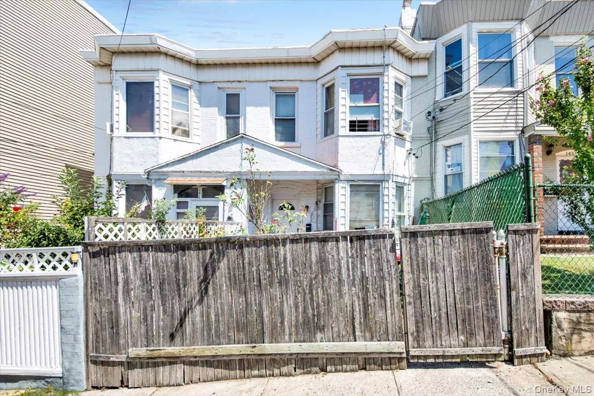 Yonkers, NY 10701,141 Webster AVE