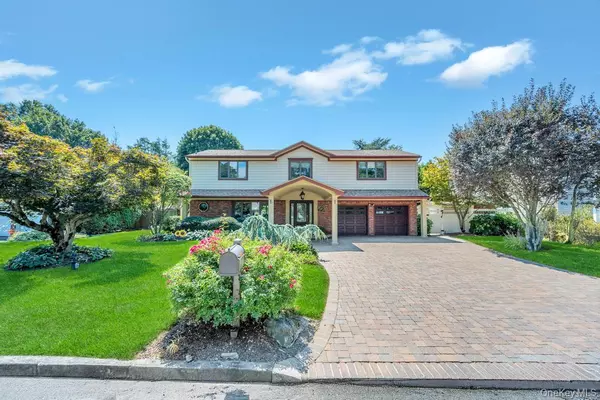 Melville, NY 11747,4 Towne CT