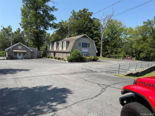 626 E Main ST, Middletown, NY 10940