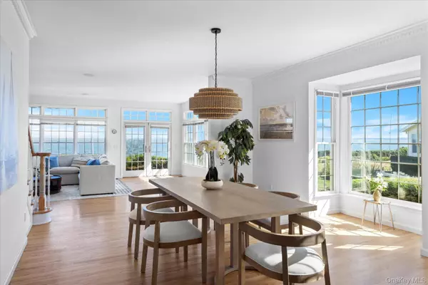 Laurel, NY 11948,7020 Great Peconic Bay BLVD