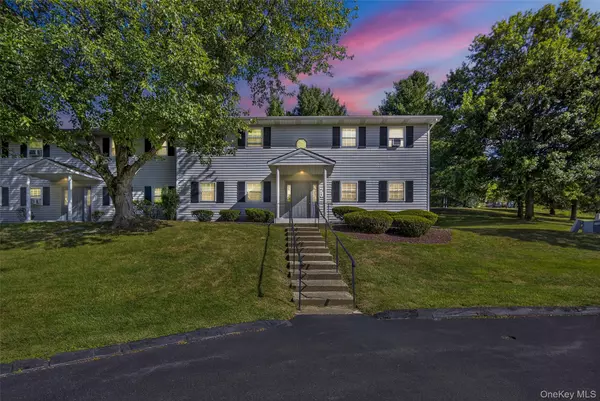 5 Yew CT #E,  Fishkill,  NY 12524