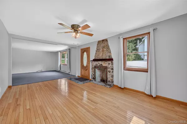 Carmel, NY 10512,125 Putnam DR