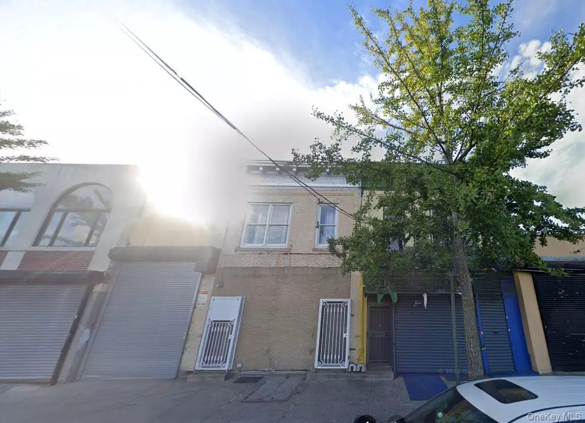 Jamaica, NY 11435,14712 Tuskegee Airmen WAY #2R