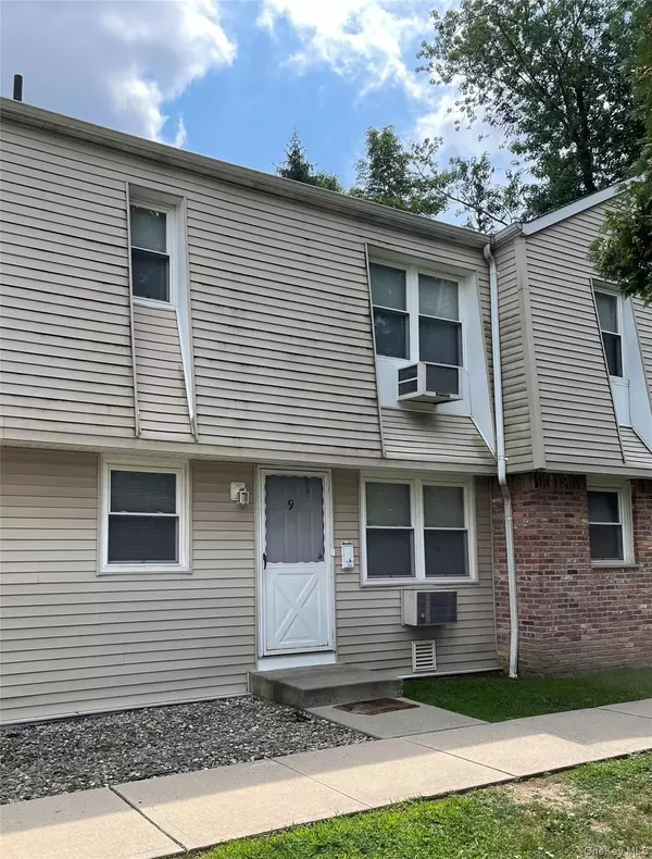 Garnerville, NY 10923,20 Main ST #9