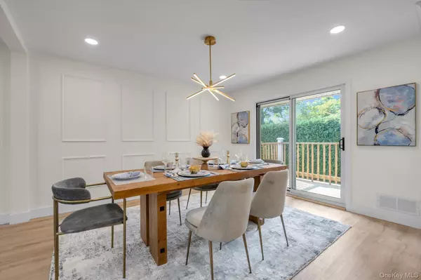 Westbury, NY 11590,2001 Wellington CT