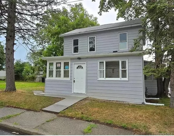 1 Chestnut ST, Middletown, NY 10940