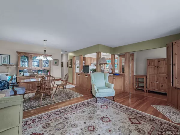 Bethpage, NY 11714,144 S 7th ST