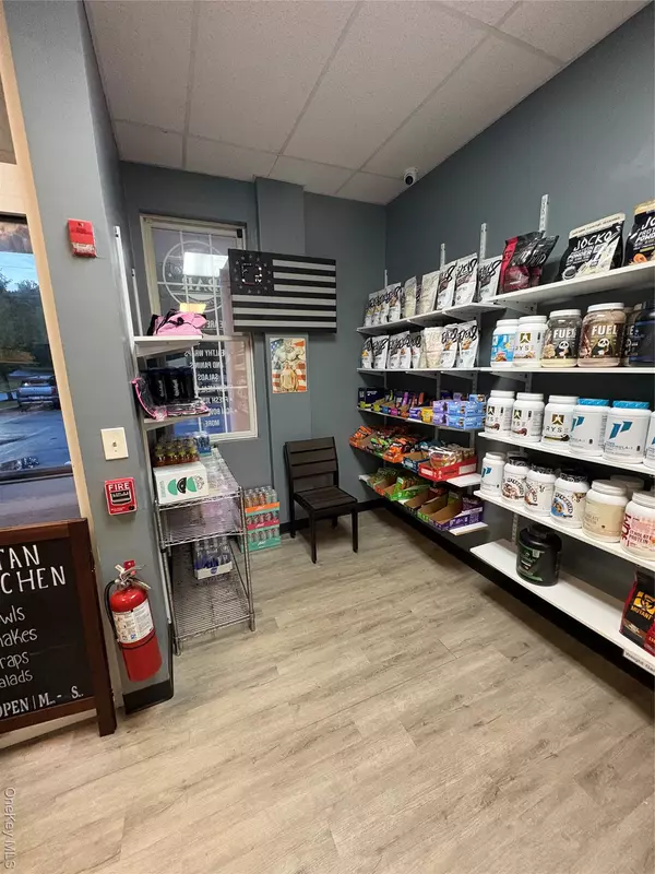 Shrub Oak, NY 10588,1420 E Main ST ##9