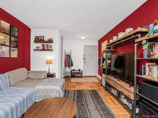 Bronx, NY 10463,3901 Independence AVE #6D