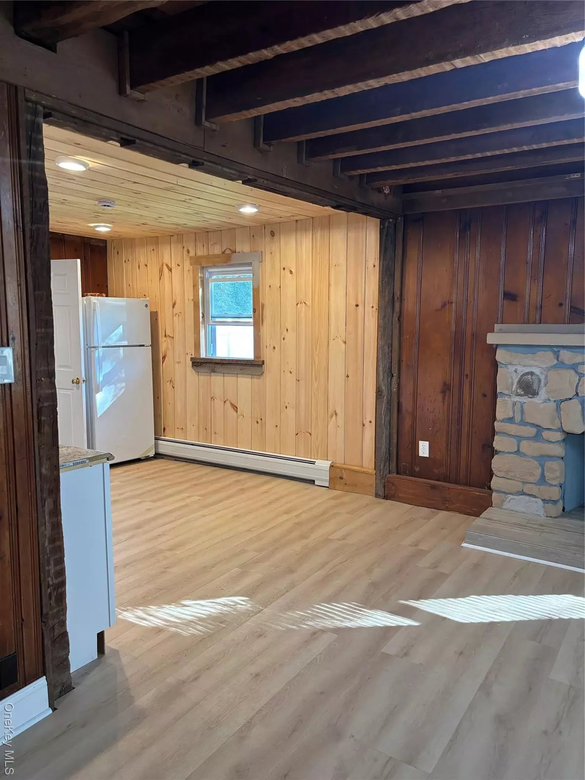 Stanfordville, NY 12581,5886 NY-82 #1