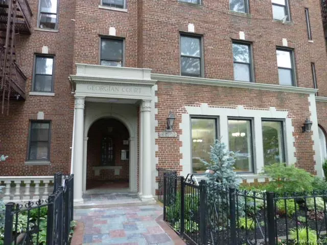 109-20 Queens BLVD #1D, Forest Hills, NY 11375