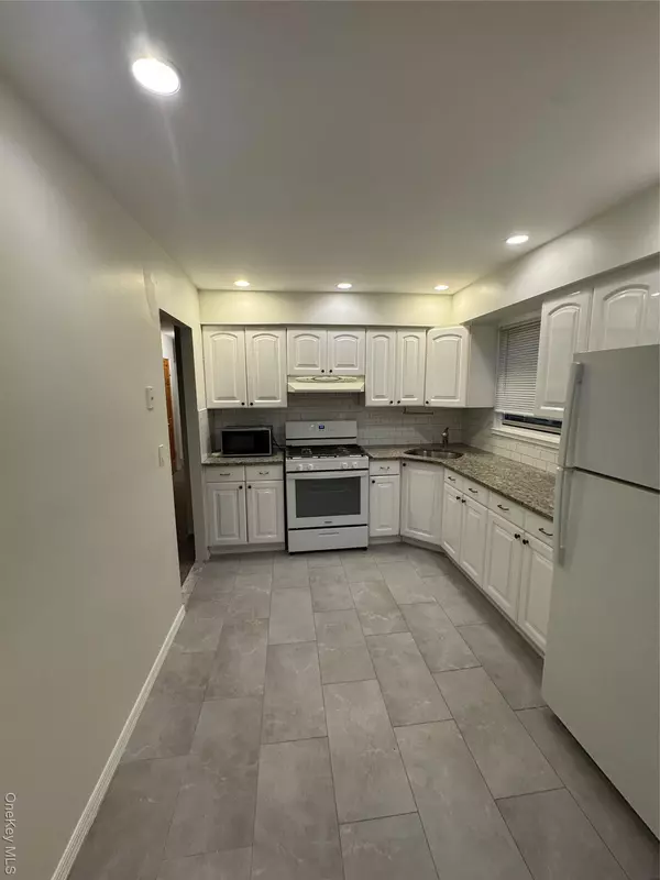 Woodside, NY 11377,4304 72nd ST