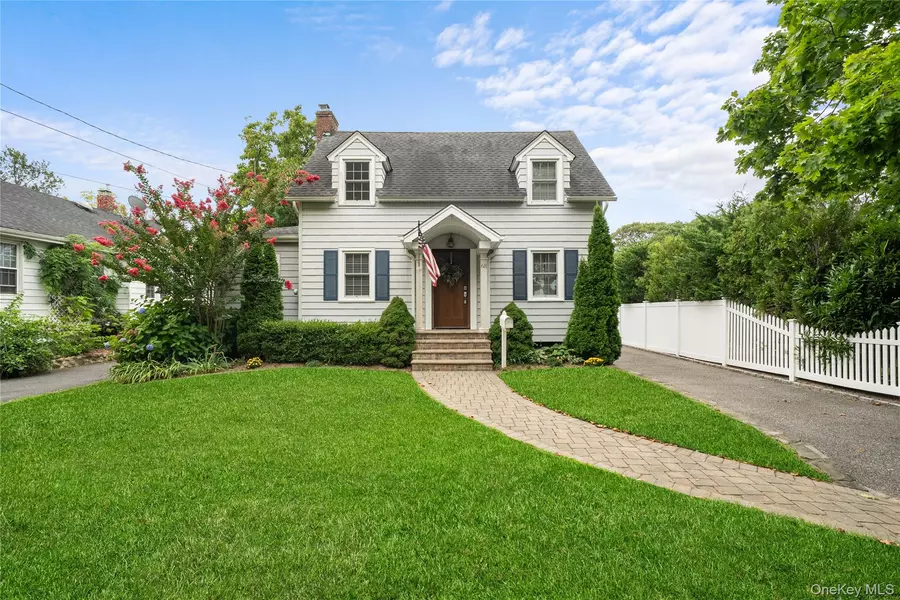 68 Prospect ST, Amityville, NY 11701