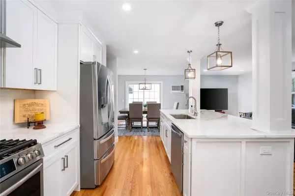 Sound Beach, NY 11789,22 Babylon DR