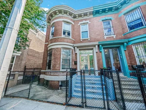 860 Manida ST, Bronx, NY 10474