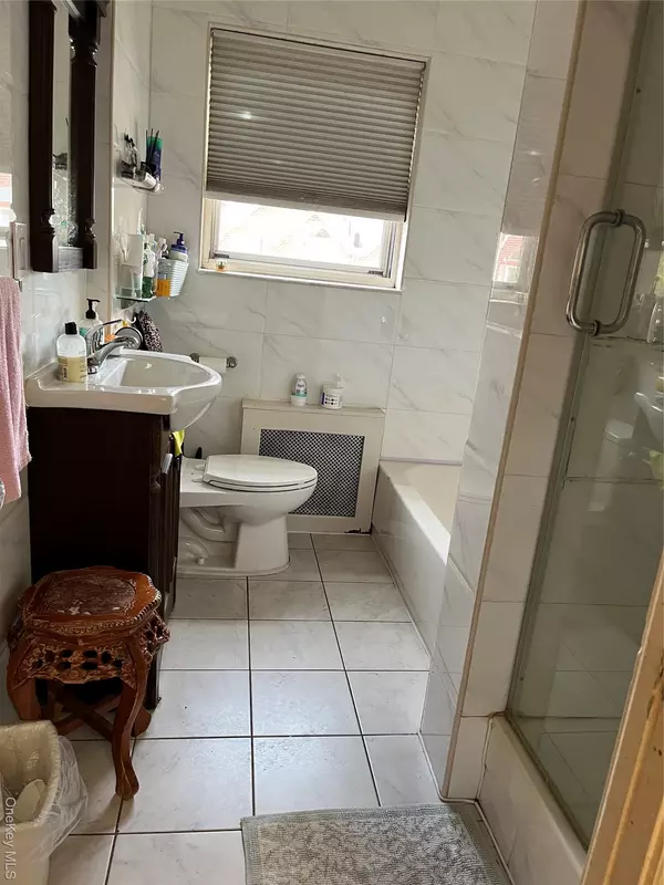 Woodside, NY 11377,48-17 66th street