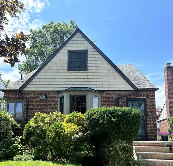 6740 182nd ST, Fresh Meadows, NY 11365