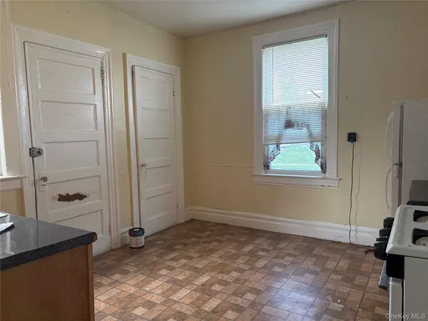 New Rochelle, NY 10801,83 Washington AVE #1