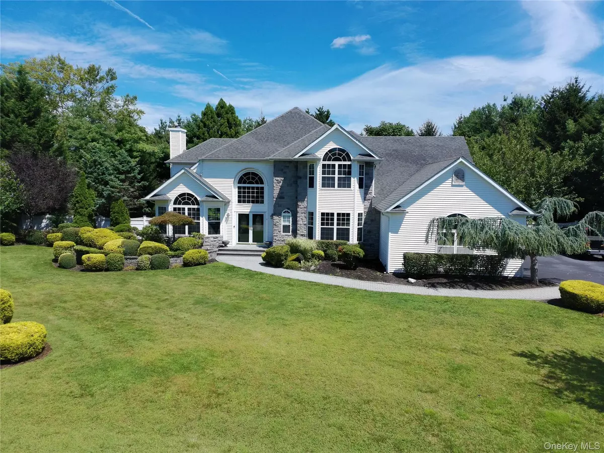 Miller Place, NY 11764,3 Viburnum CT