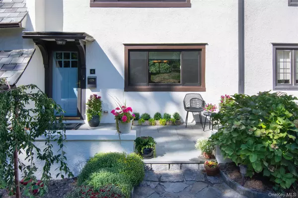 Bronxville, NY 10708,41 Sagamore RD
