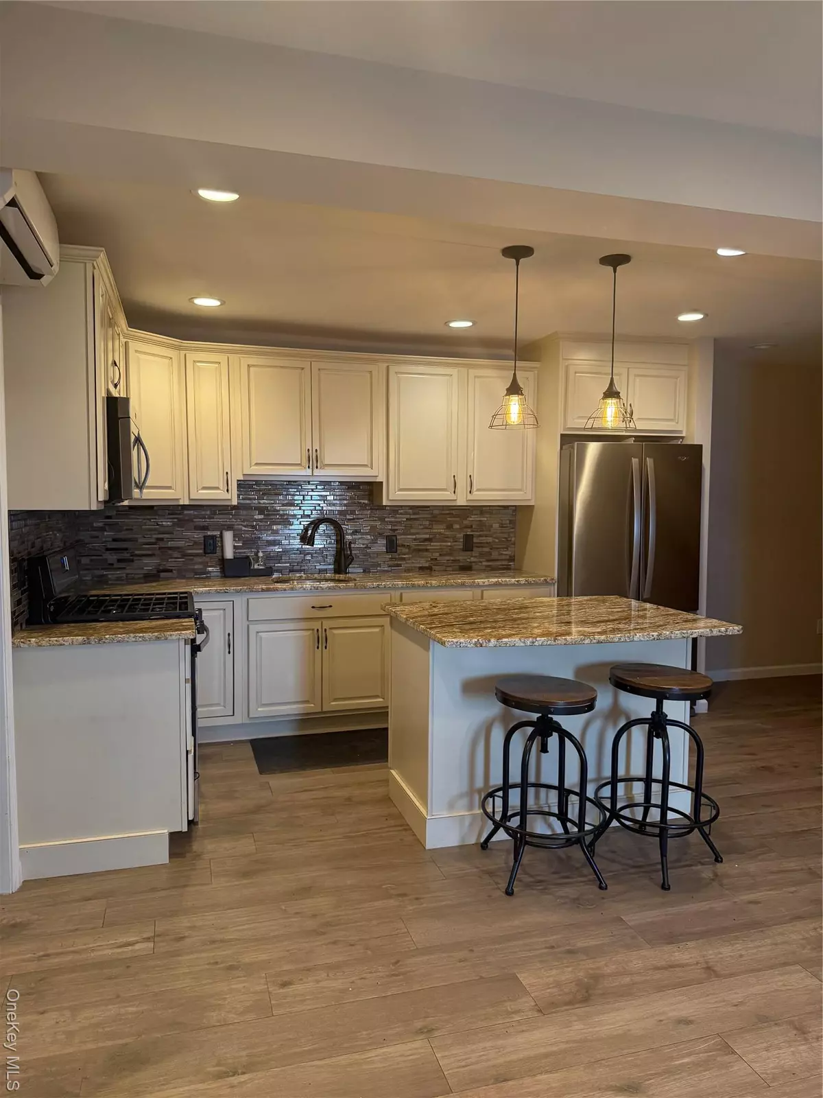 Highland Falls, NY 10928,8 McCullums LN #B