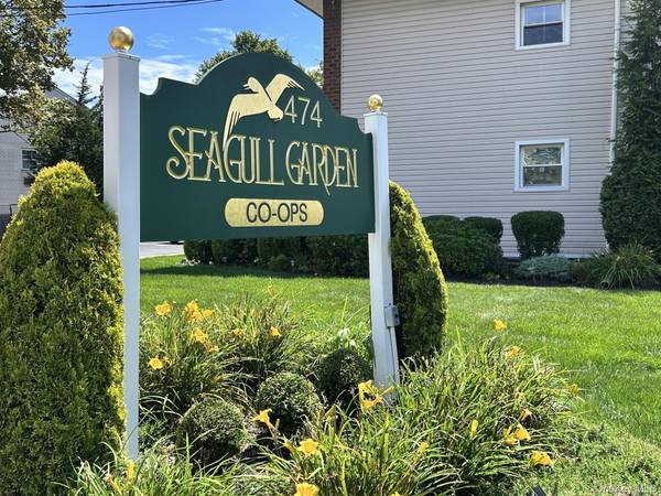 474 Fulton ST #1, Farmingdale, NY 11735