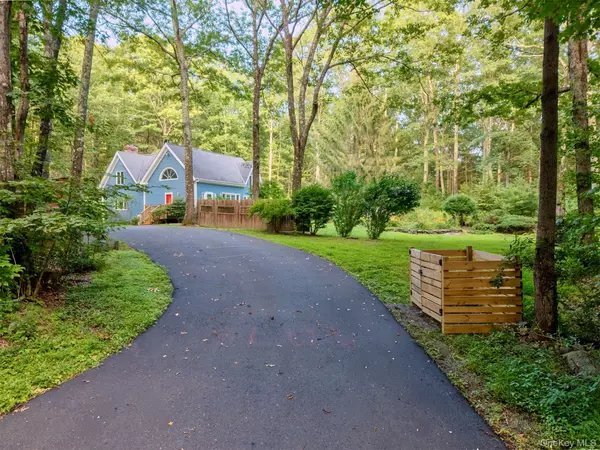 Kingston, NY 12401,130 Ruby RD