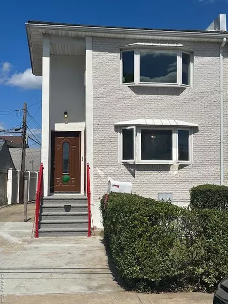 23913 86th AVE, Bellerose, NY 11426