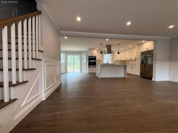 Coram, NY 11727,89C Mt Sinai Coram RD