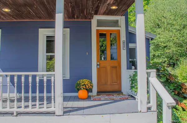 Rosendale, NY 12486,857 Route 32