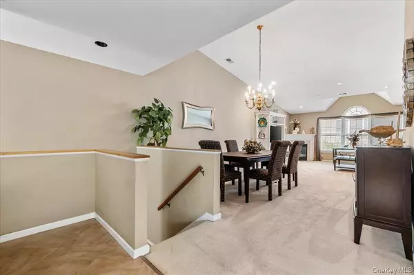 Dix Hills, NY 11746,108 Joseph LN