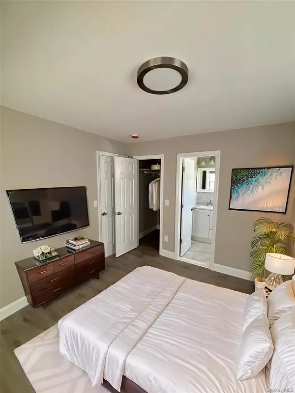 Bay Shore, NY 11706,1140 Udall RD
