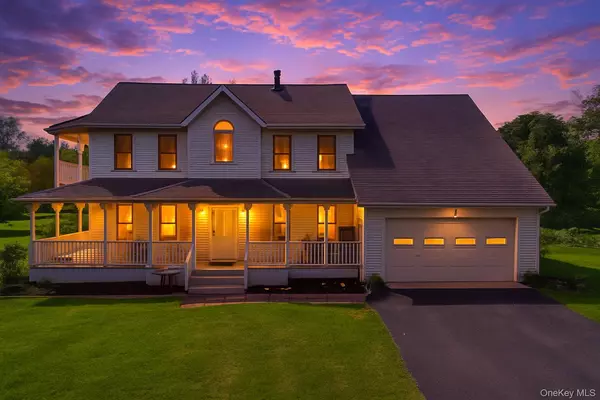 Newburgh, NY 12550,19 Eagle Heights PL