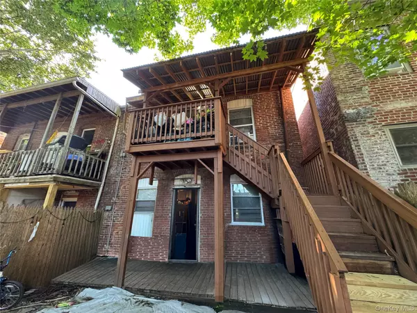 Newburgh, NY 12550,66 Benkard AVE