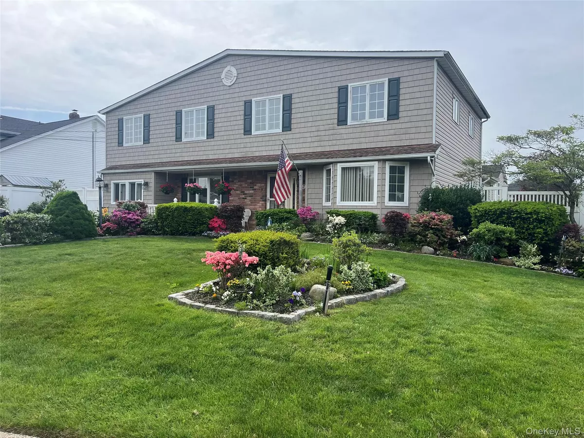 Deer Park, NY 11729,9 Hollings DR