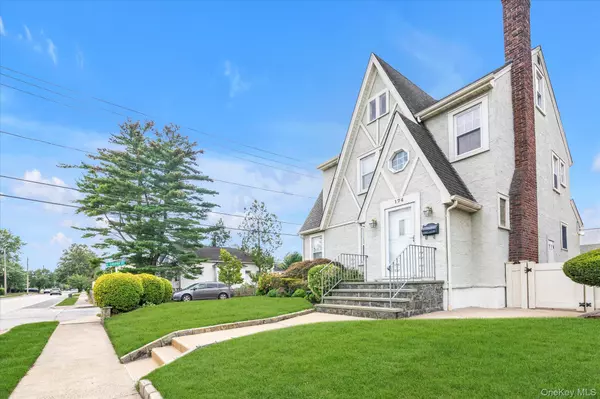 Valley Stream, NY 11580,174 N Grove ST