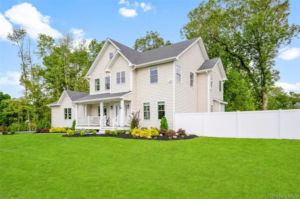 Blauvelt, NY 10913,28 Pvt Del Regno CT