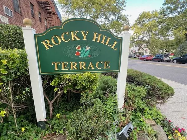 Bayside, NY 11364,47-21 215 Place #1C