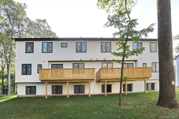 Spring Valley, NY 10977,619 Union RD #202