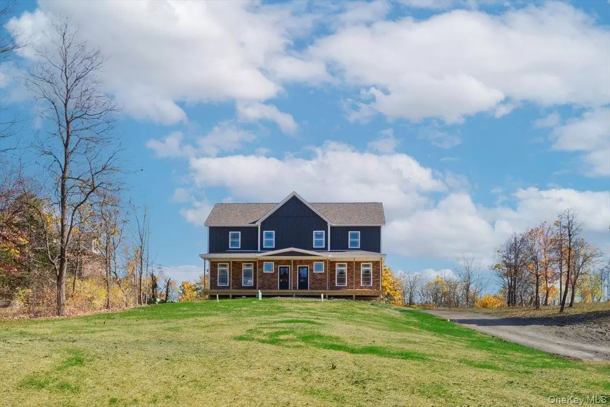 Highland, NY 12528,104 North RD