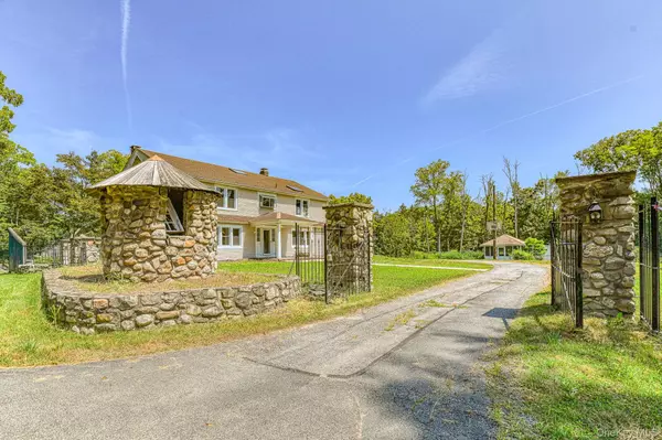 358 Bull Mill RD, Chester, NY 10918