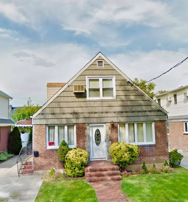505 7th AVE, New Hyde Park, NY 11040