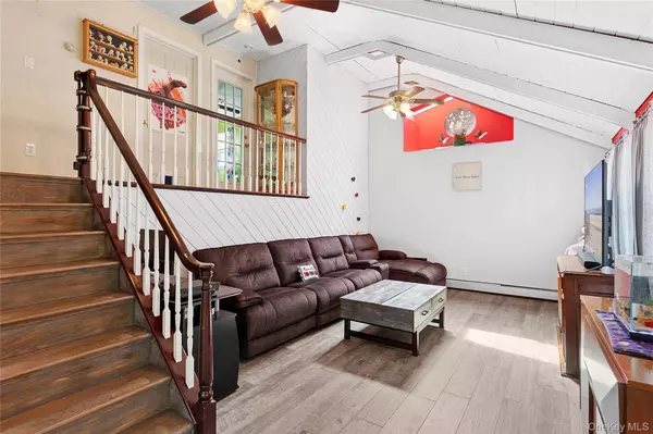 Mastic Beach, NY 11951,188 Washington AVE