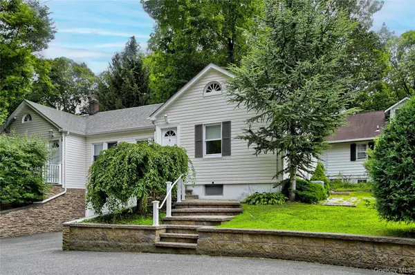 East Northport, NY 11731,76 Norton DR