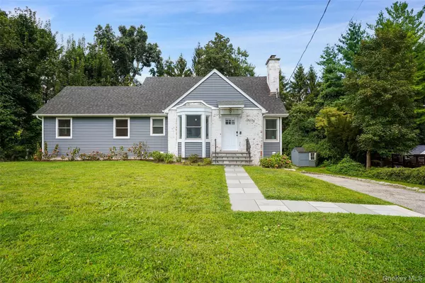 30 Maryton RD, White Plains, NY 10603