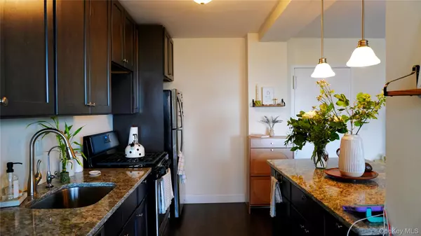 Bronx, NY 10473,880 Boynton AVE #12B