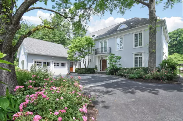 Briarcliff Manor, NY 10510,23 Brookwood DR
