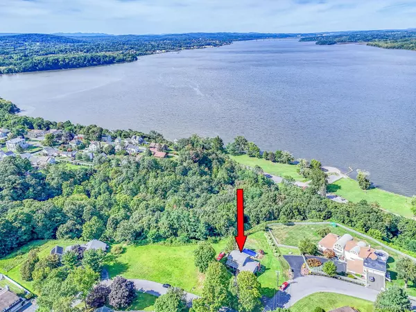 Cornwall On Hudson, NY 12520,7 Taft PL